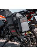 HippoHip Hybrid Plate Mounted Saddlebags Soft Panniers fitted Bushbaby 3l together on the KTM 790 motorcycle.